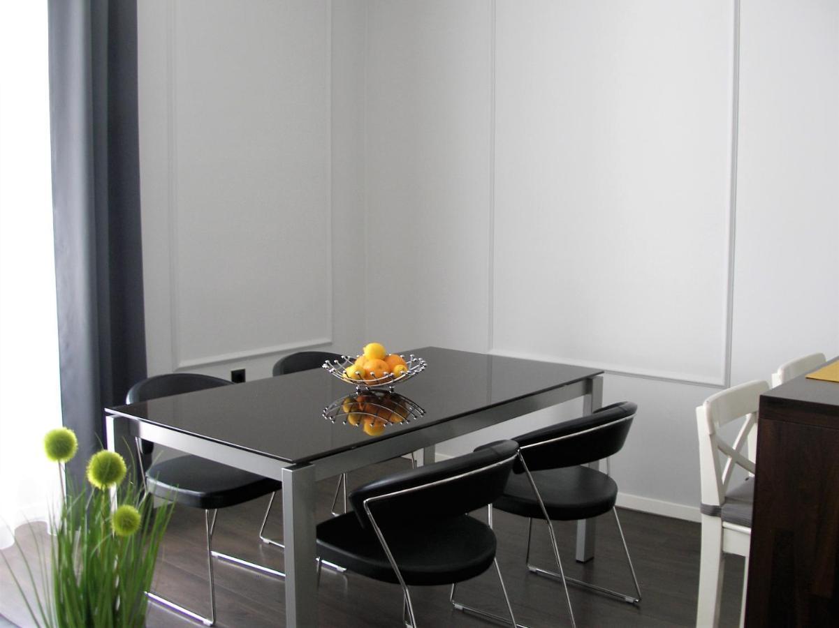 Apartamento Apartman Neverin Rijeka Exterior foto